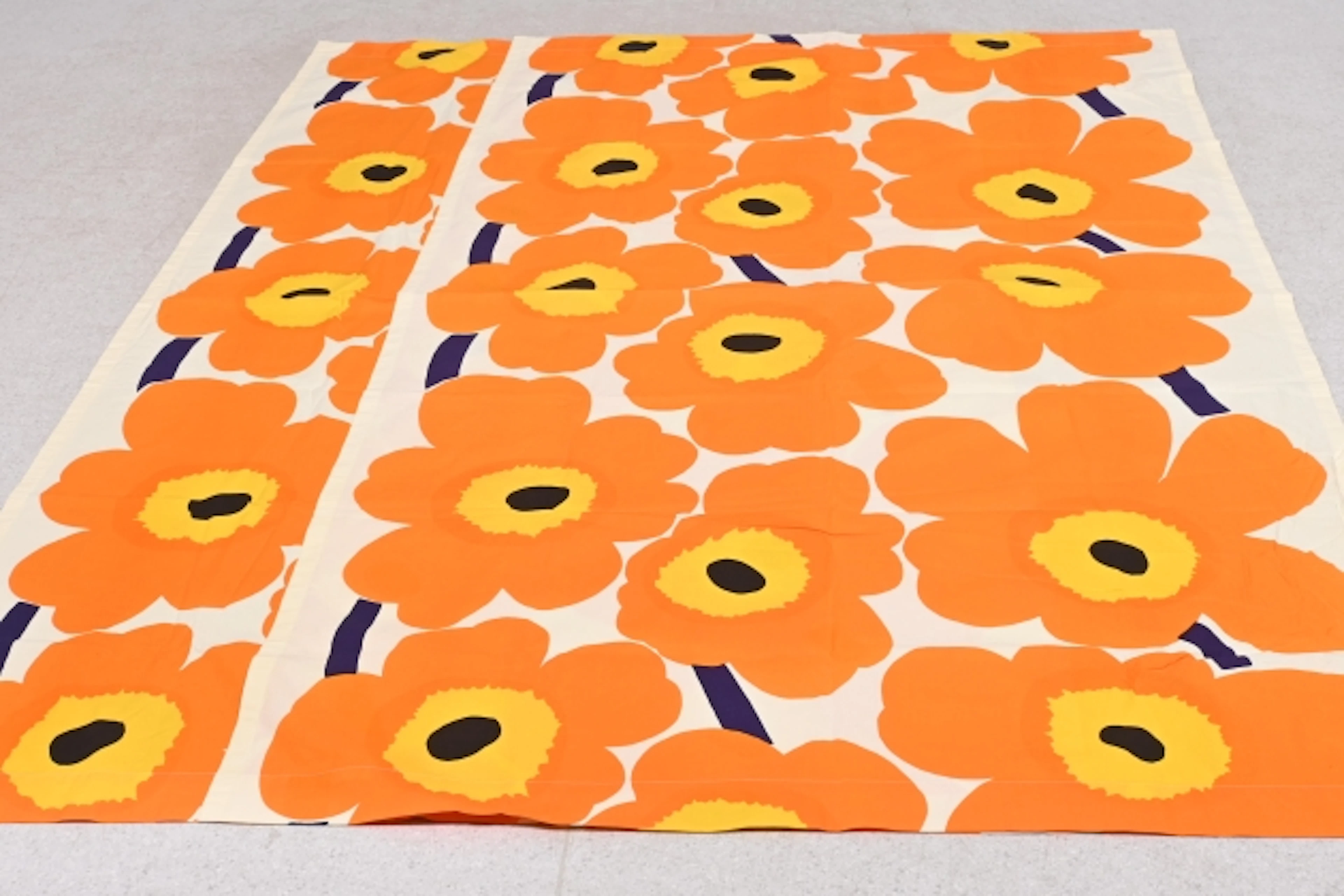 2 st Gardinlängder "Unniko" Marimekko
