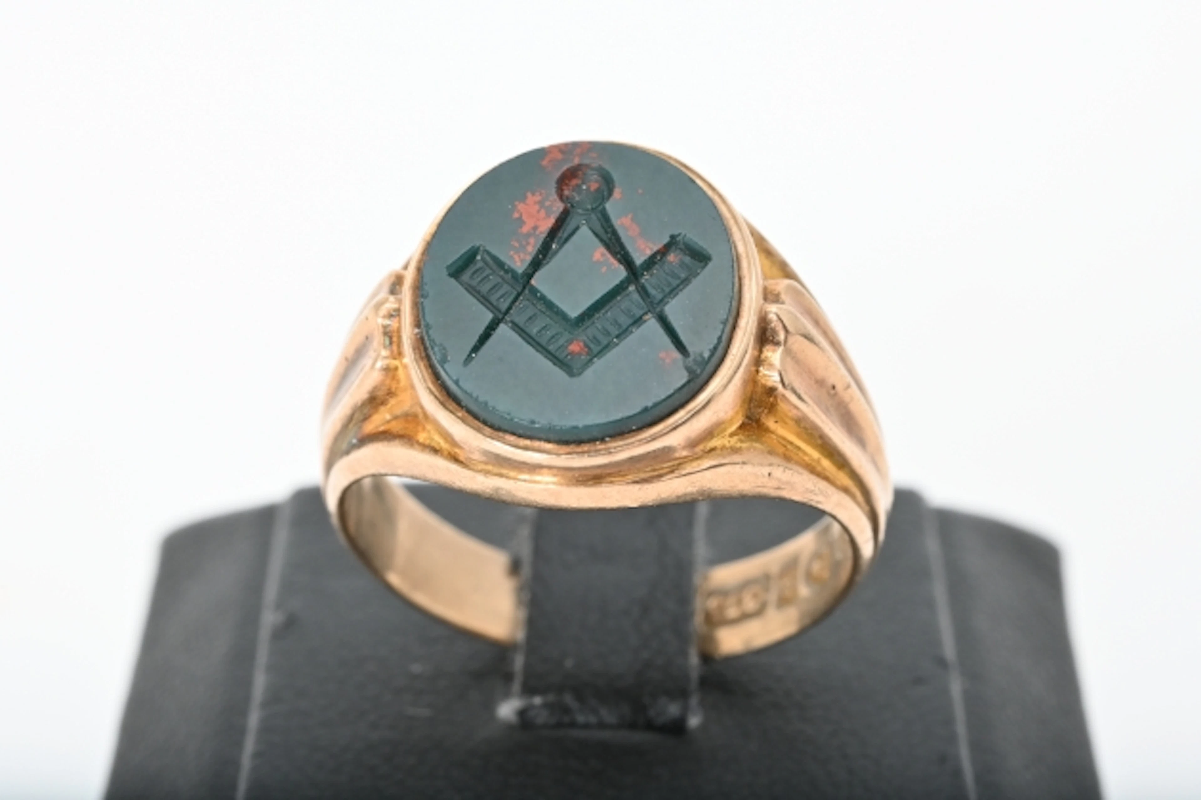 Guldring 9K ca 5,6 gr