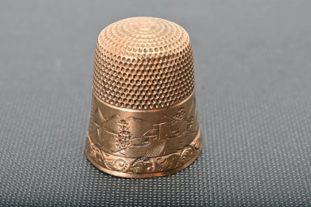 Fingerborg 18K ca 2,4 gr