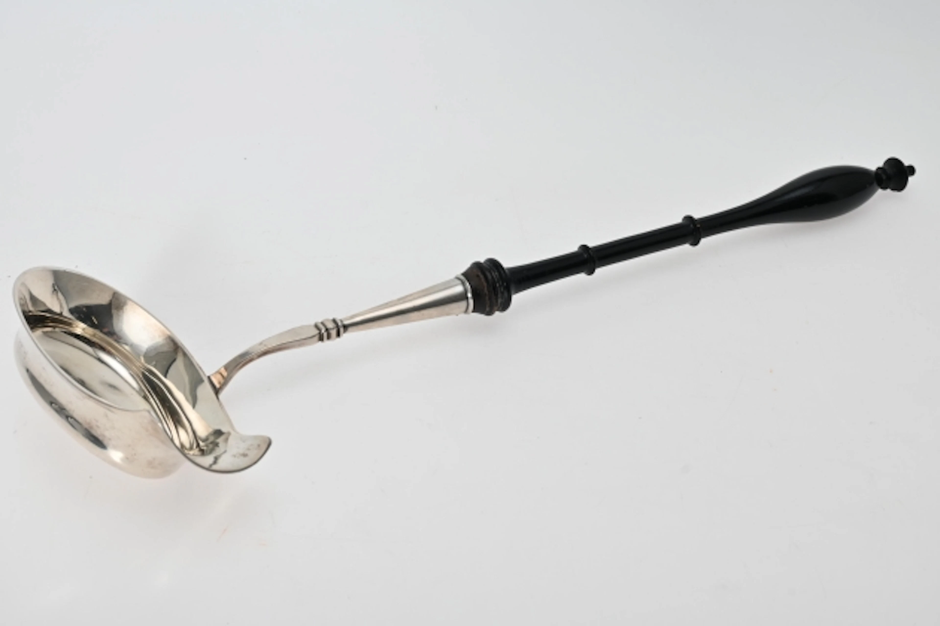 Soppslev, Silver, 1899 totalvikt ca 160 gr
