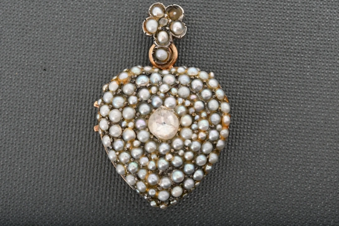 Guldhänge 14K ca 10,1 gr