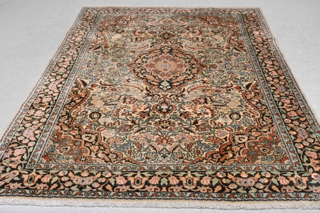 Orientmatta, Silke Kashmir