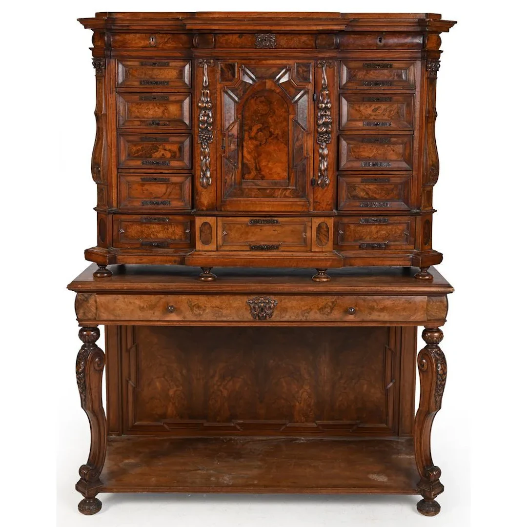 GERMAN CABINET made of burl walnut and native woods. It opens with