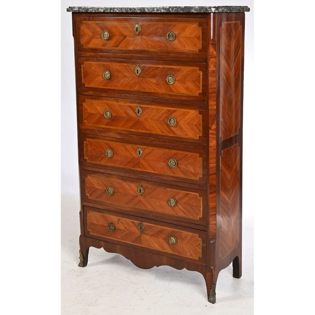 TRANSITION-STYLE CHEST OF DRAWERS in rosewood and amaranth veneer