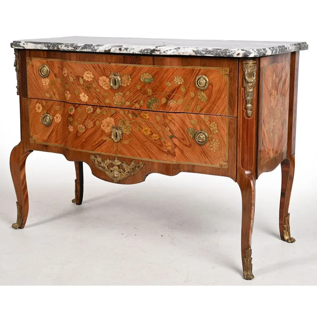 TRANSITION JUMPER COMMODE with central and rear protrusions in rosewood