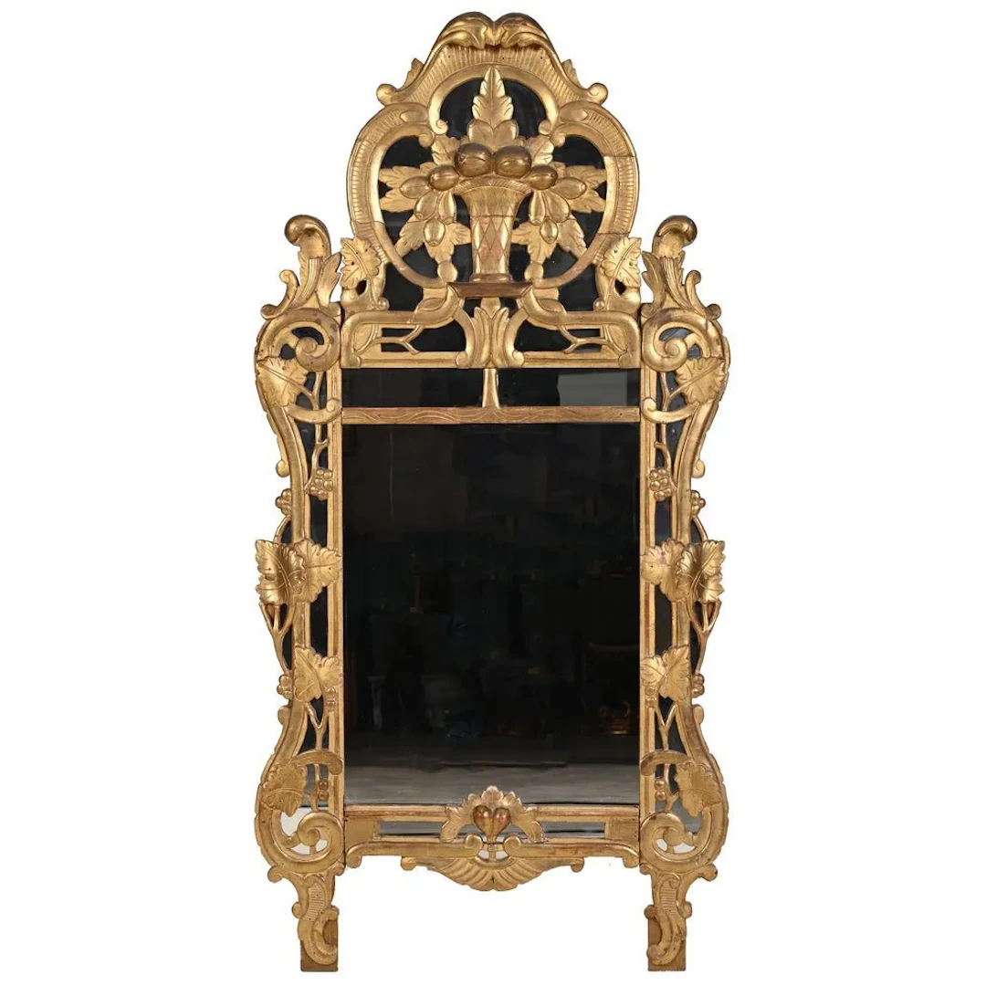 LOUIS XV PROVENÇAL ICEBOX, made of gilded and carved wood, decorated
