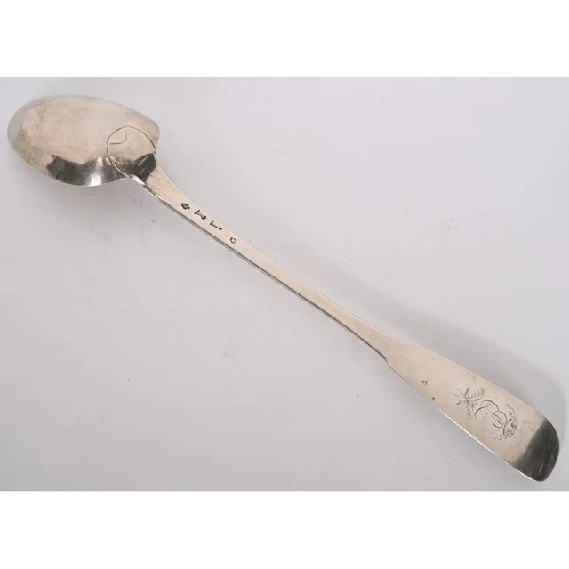 LARGE STEW SPOON, 18th-century “uniplat” style, engraved with a number.