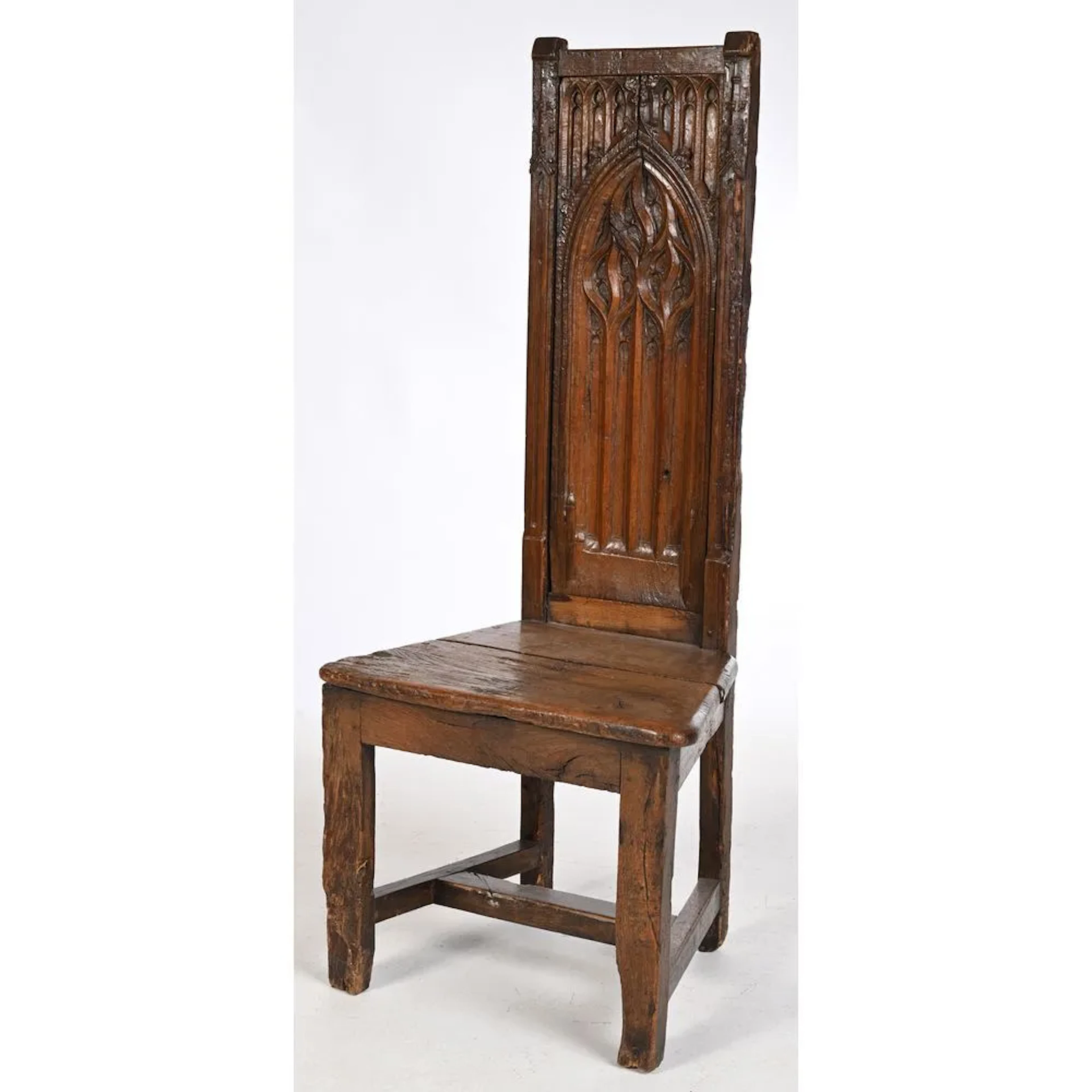 GOTHIC CHAIR made of oak with a beautifully carved backrest. 16th–17th