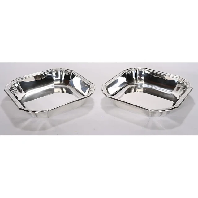 BANCELIN, Jacques. PAIR OF octagonal bowls in solid silver, hallmarked