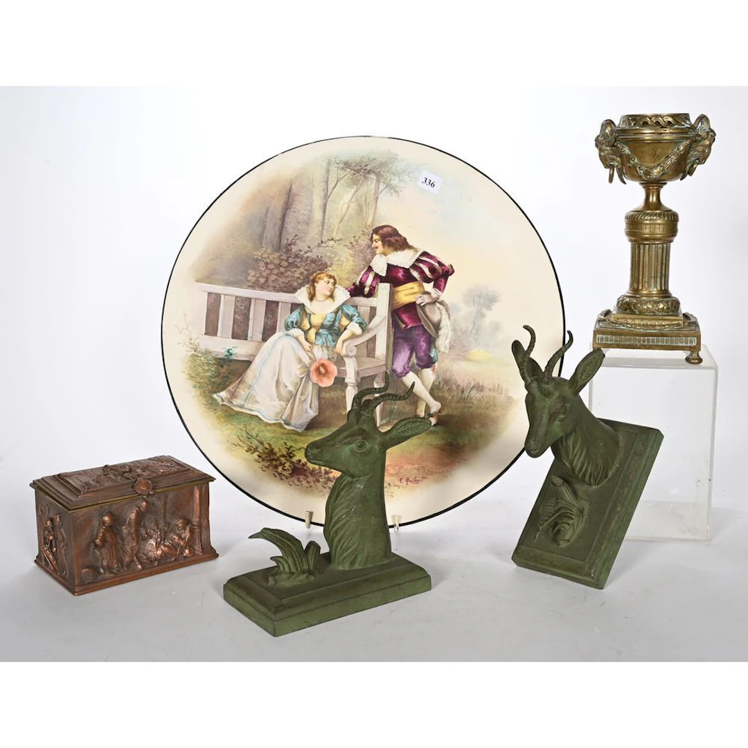 Ceramic PLATE decorated with a romantic scene. Included are a pair