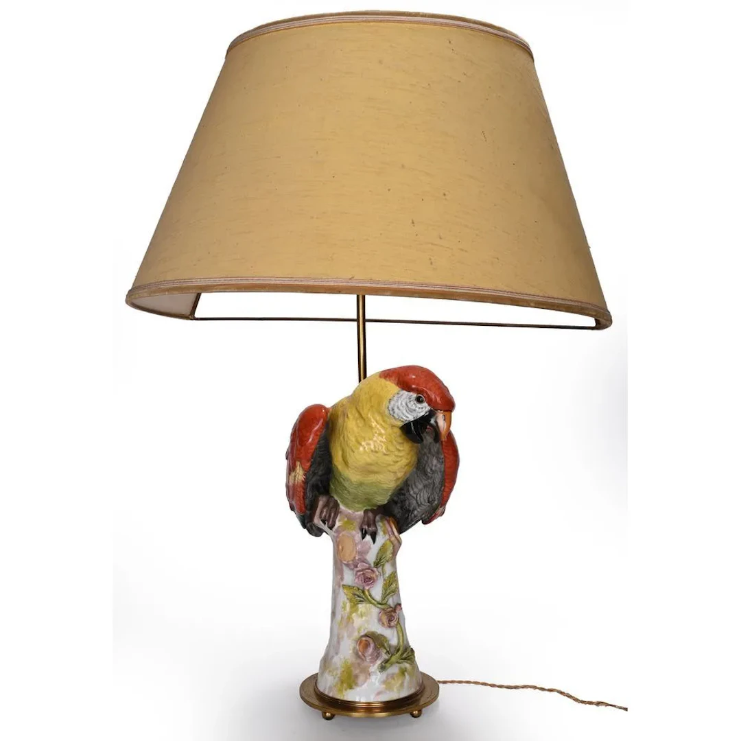 Porcelain LAMP depicting a parrot on a rocky outcrop. Electrified