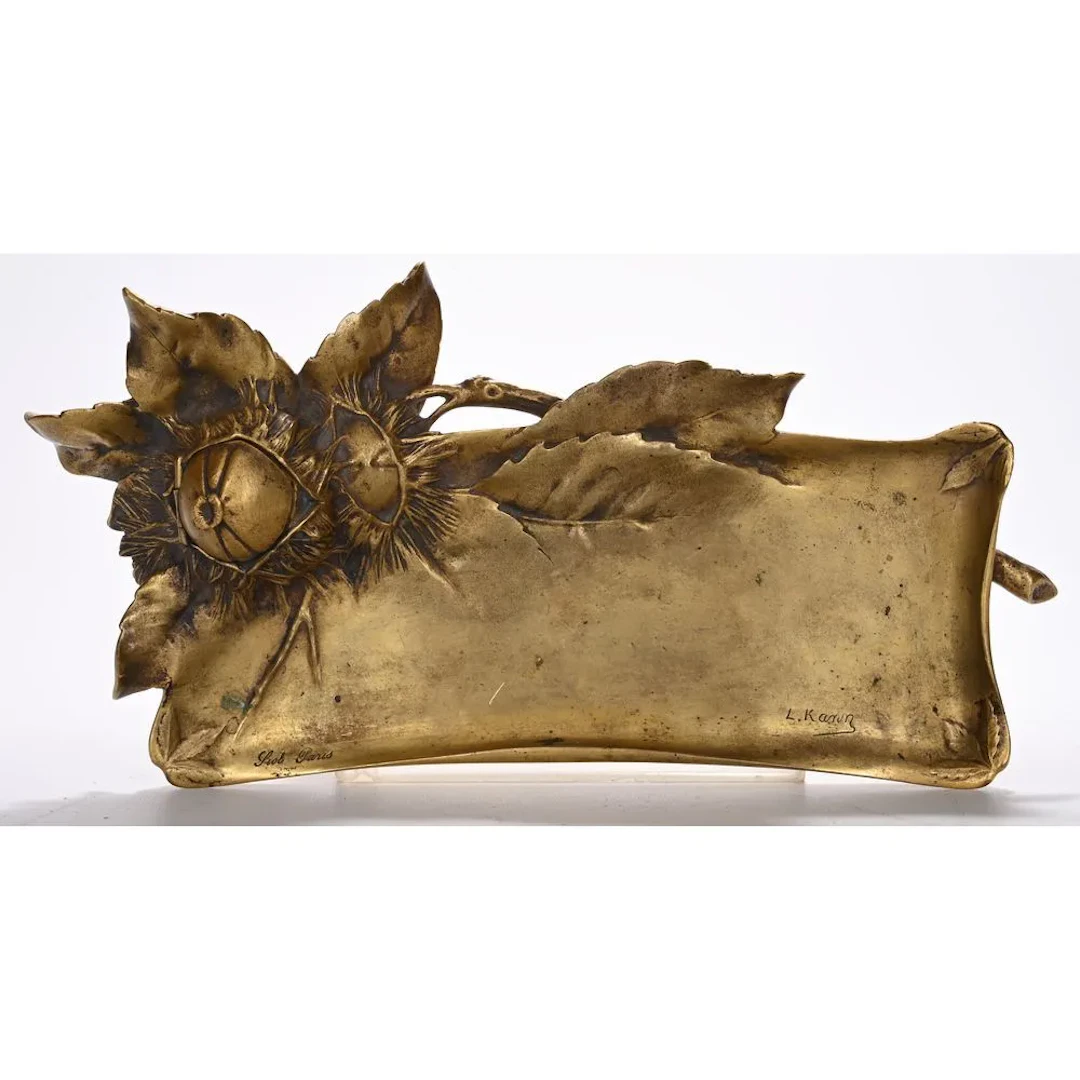 KANN L. ART NOUVEAU pencil holder in bronze with a golden patina and
