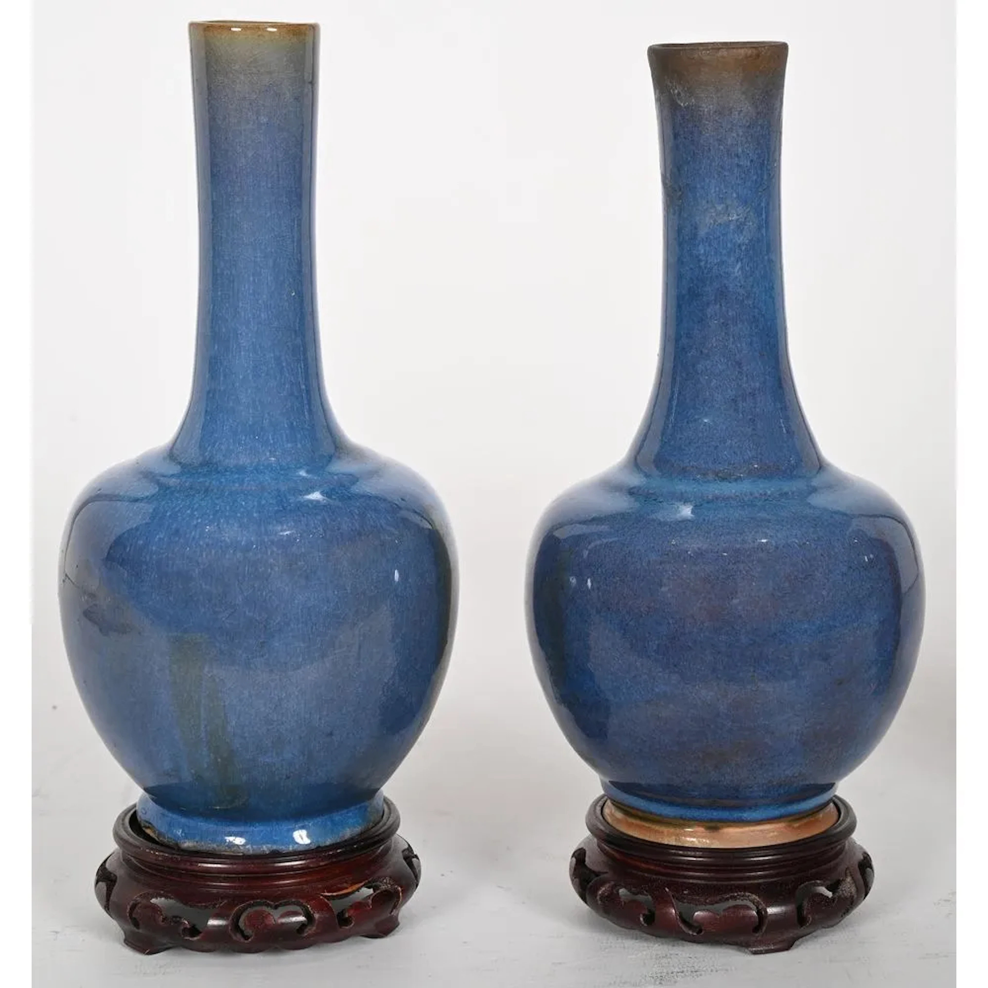 PAIR OF BLUE-GLAZED CERAMIC VASES WITH Tapered Necks. China, 19th