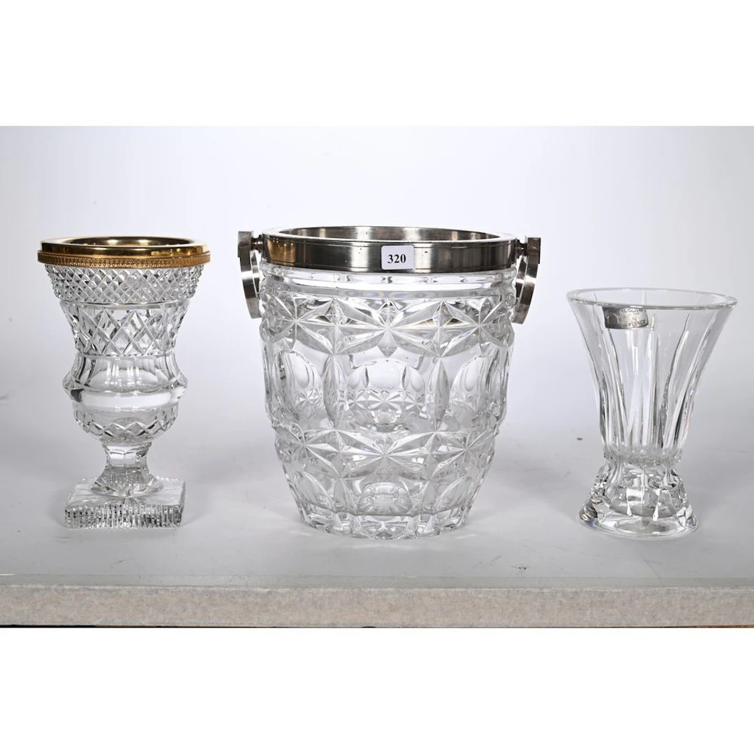 SAINT-LOUIS. Cut crystal vase. Includes a Medici vase with diamond-shaped