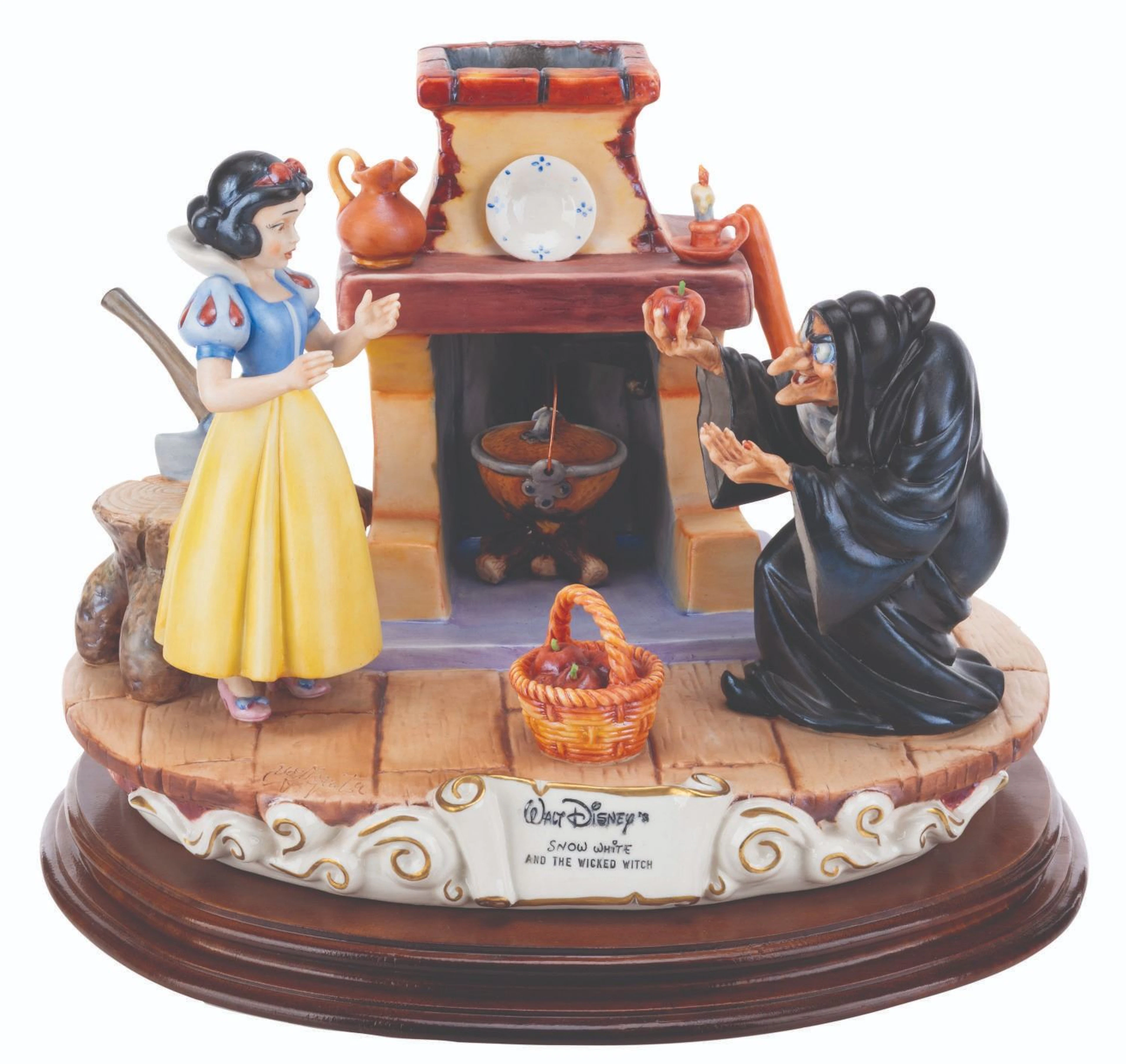 A "Snow White and the Witch" Capodimonte Sculpture.
