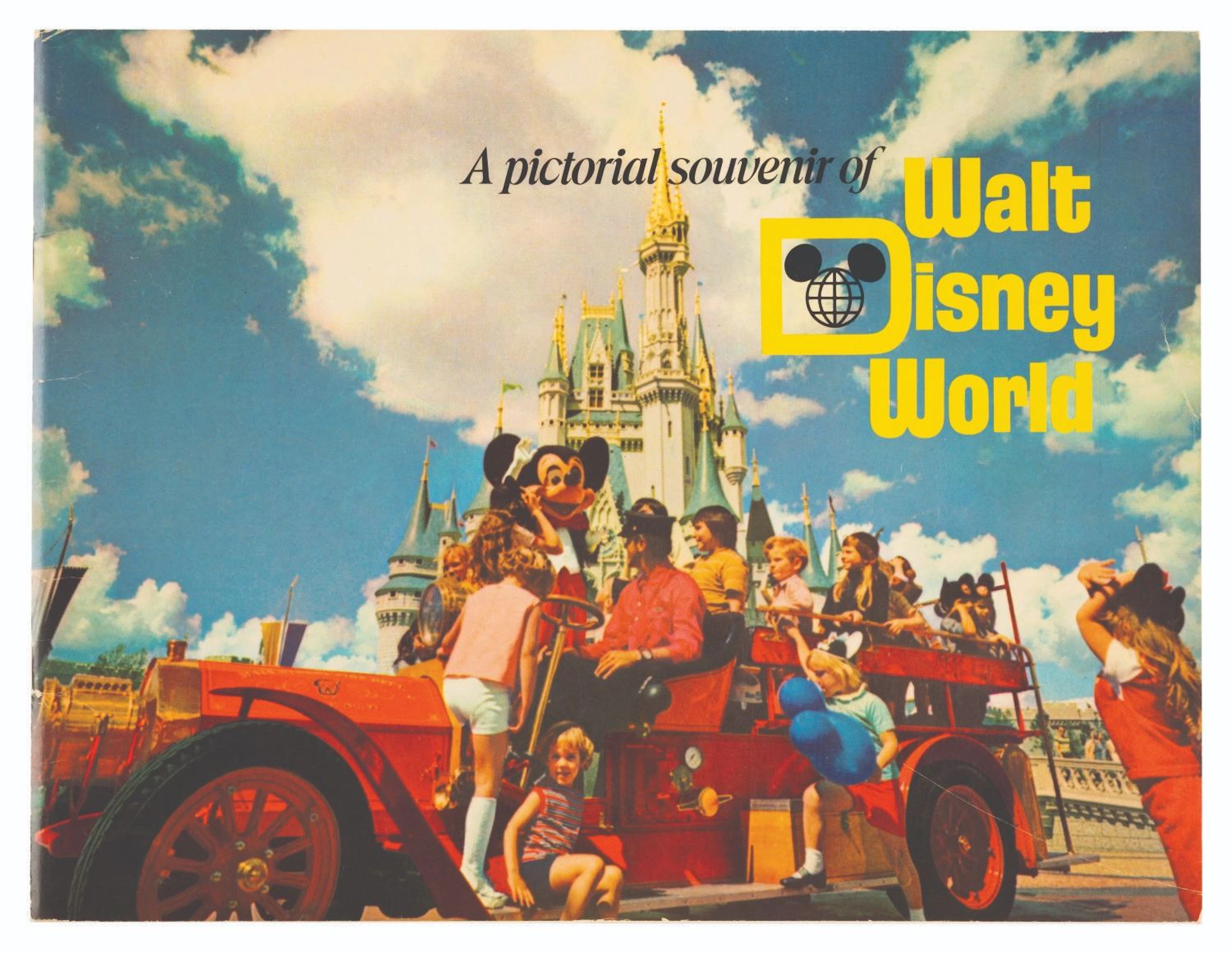 A Pictorial Souvenir of Walt Disney World Book.