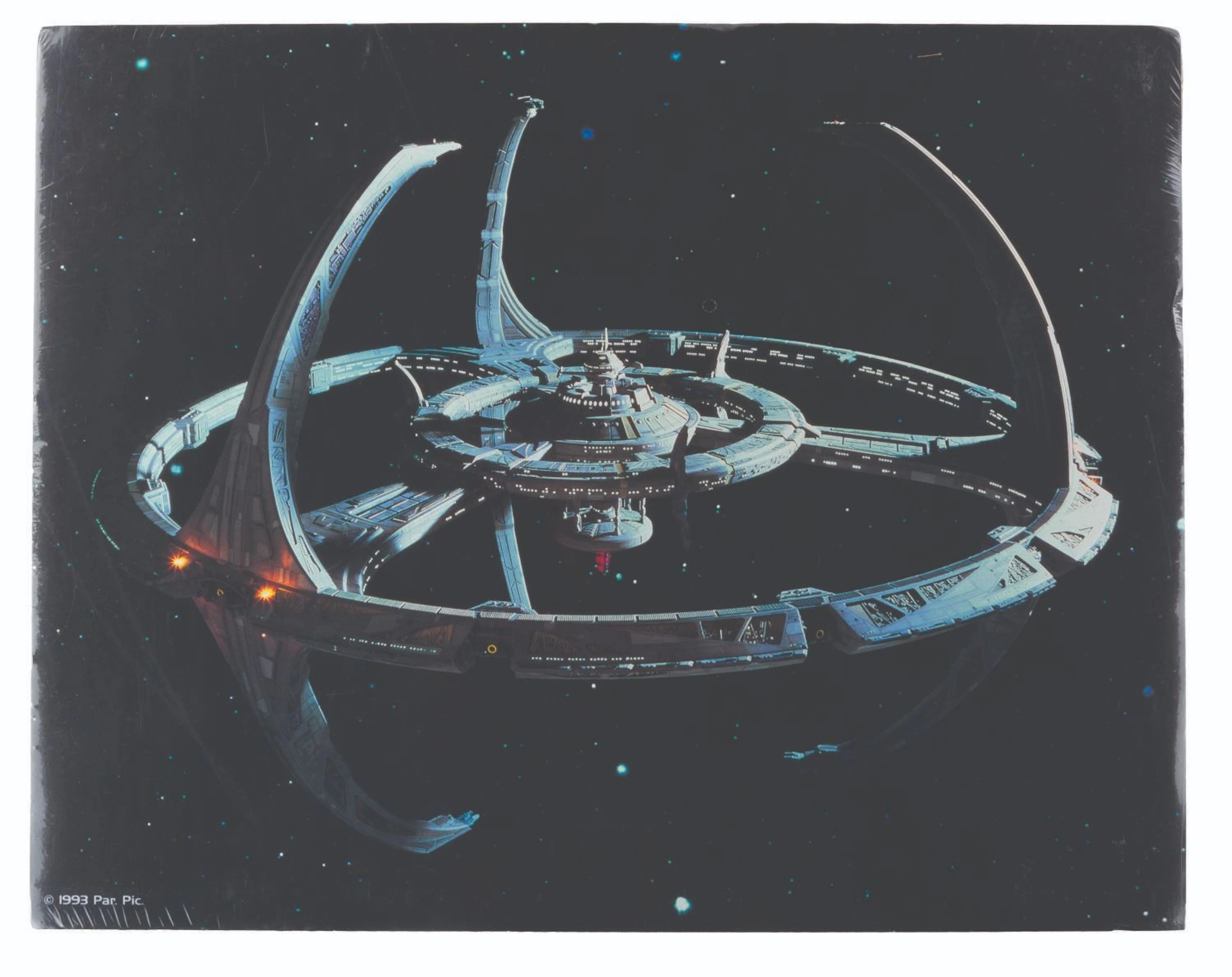 A Deep Space Nine TV Card from Zanart.