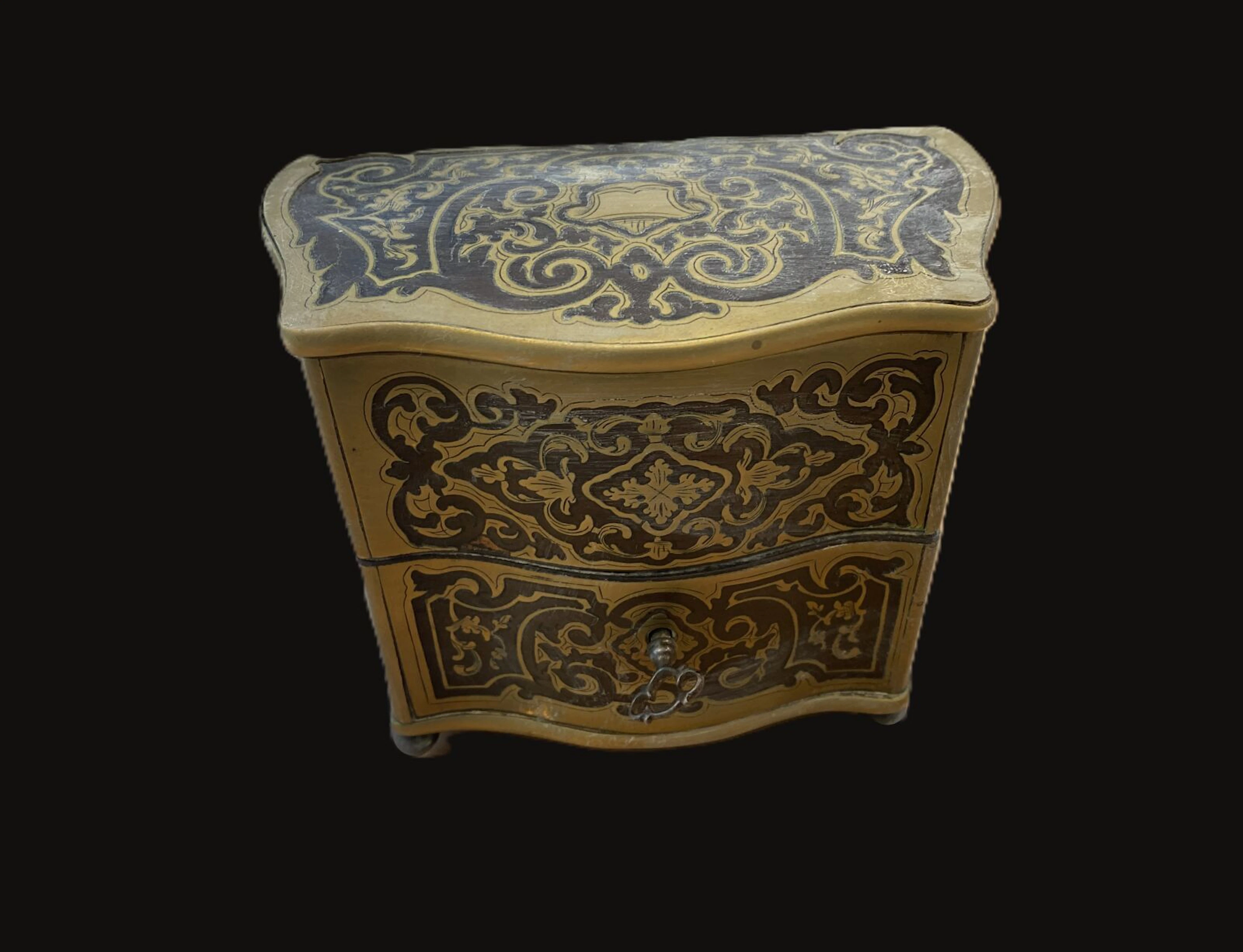 Blackened wood scent box decorated with brass marquetry, rev - Lot 97
