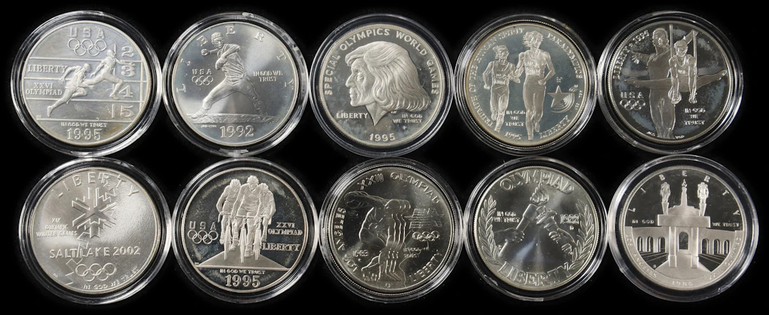 (7.734 oz, 240.558 g ASW). Lot of (10) Mixed Date U.S. Commemorative Silver $1.