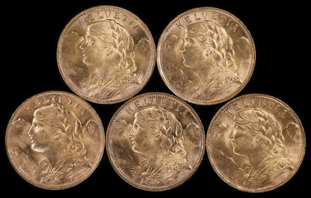 (0.935 oz, 29.082 g AGW). Switzerland. Lot of (5) Mixed Date Gold 20 Francs.