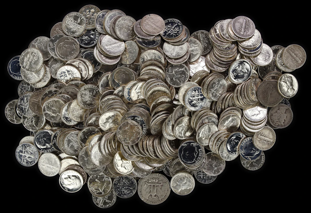 (30.388 oz, 945.173 g ASW). $42.50 Face Value in 90% Silver Dimes.