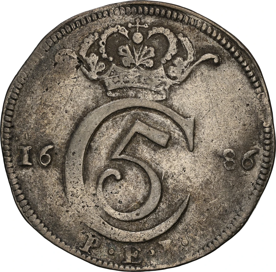 NORWAY. Krone (4 Mark), 1686. Christiania Mint. Christian V. NGC AU