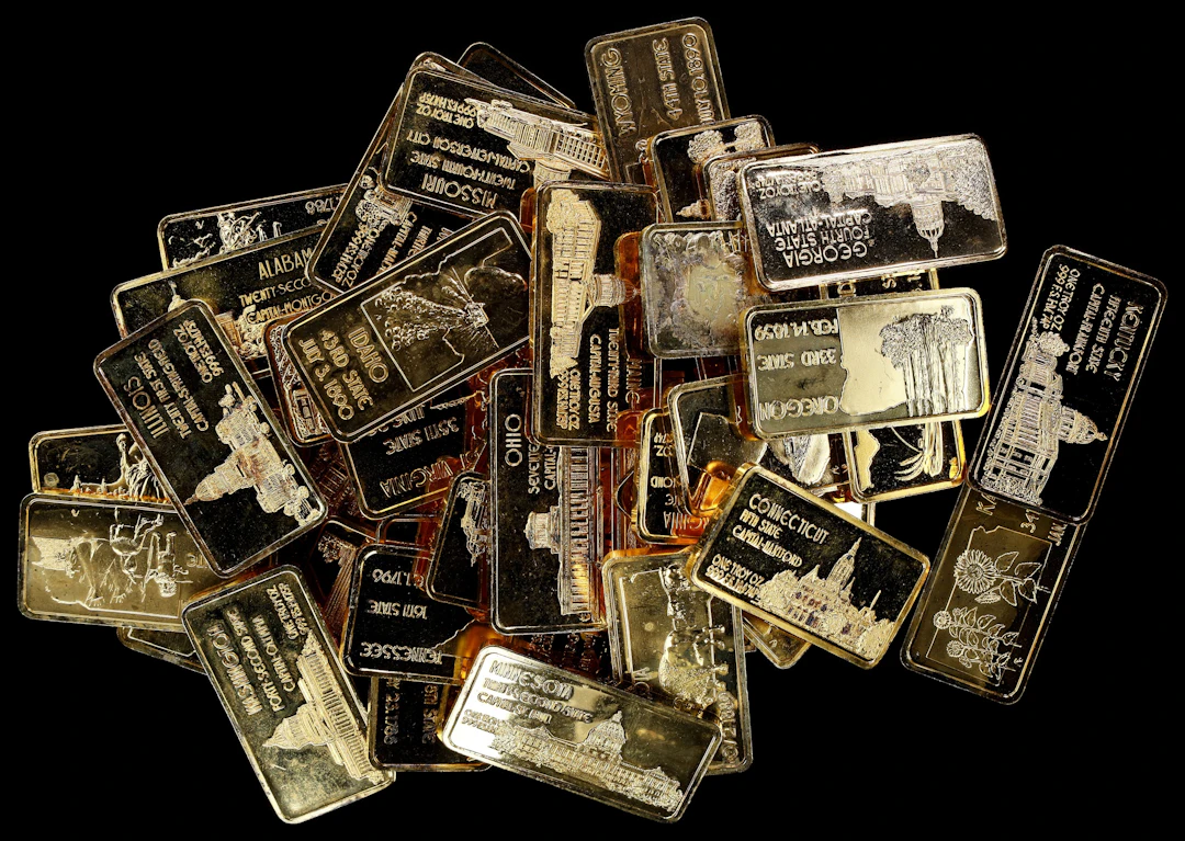 (42 oz, 1306.368 g ASW). Lot of (42) Assorted State Design 1 oz Gold-Plated