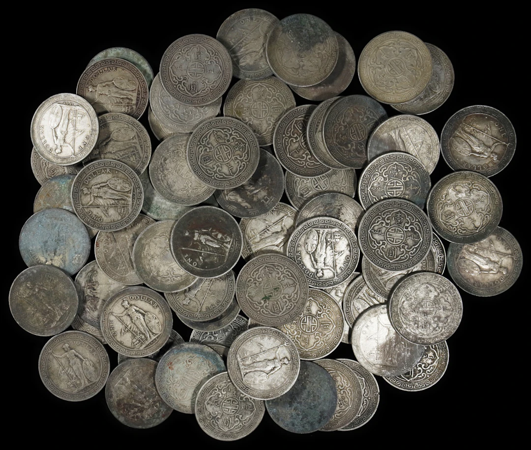 GREAT BRITAIN. Group of Trade Dollars (68 Pieces), 1897-1909. Average