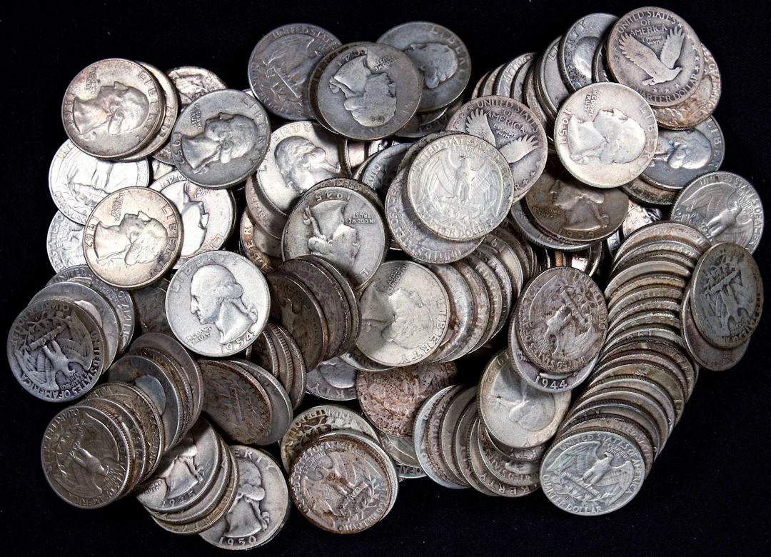 (30.388 oz, 945.173 g ASW). $42.50 Face Value in 90% Silver Quarters.