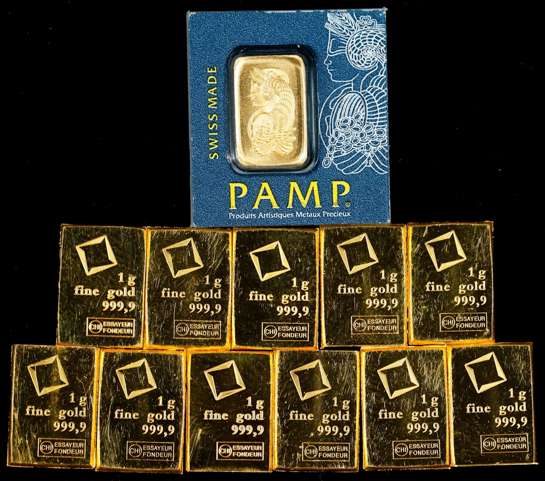 (0.386 oz, 12 g AGW). Lot of (12) PAMP 1 gram Gold Bars.