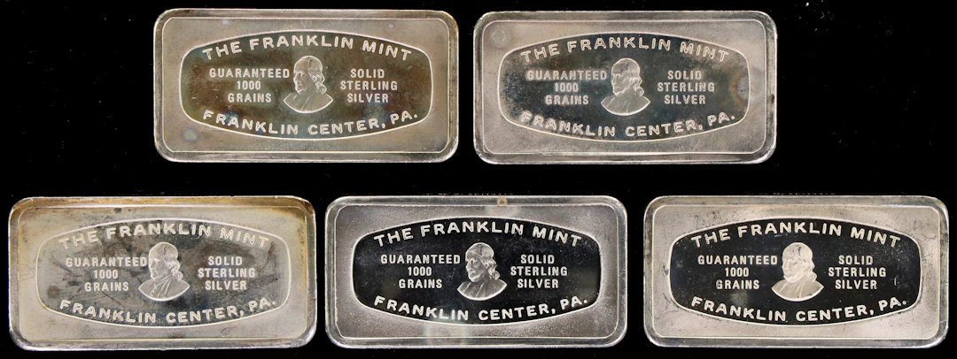 (9.635 oz, 299.7 g ASW). Lot of (5) Franklin Mint 1000 grain Assorted