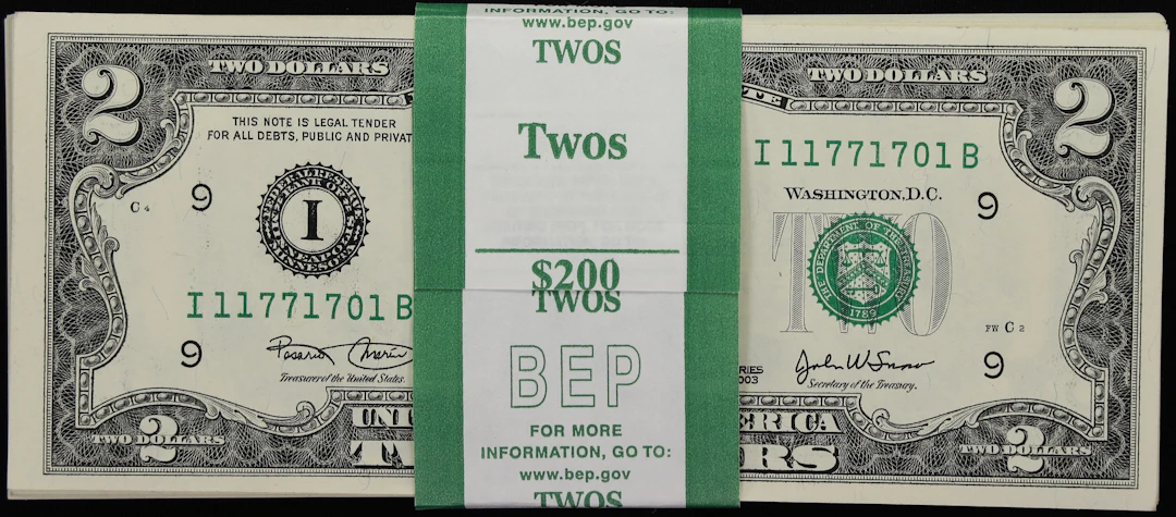 Original Pack of 100. Fr. 1937-I. 2003 $2 Federal Reserve Notes. Minneapolis.