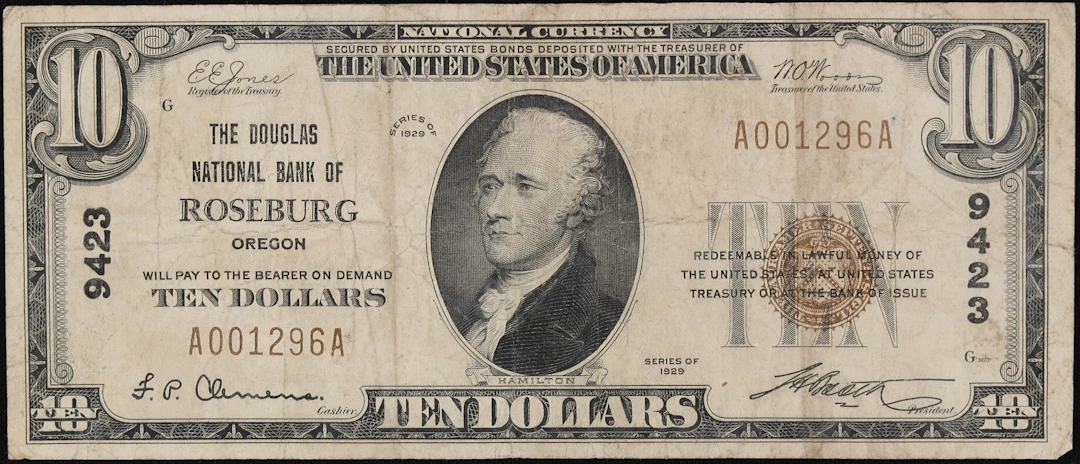 Roseburg, Oregon. $10 1929 Ty. 1. Fr. 1801-1. The Douglas NB. Charter