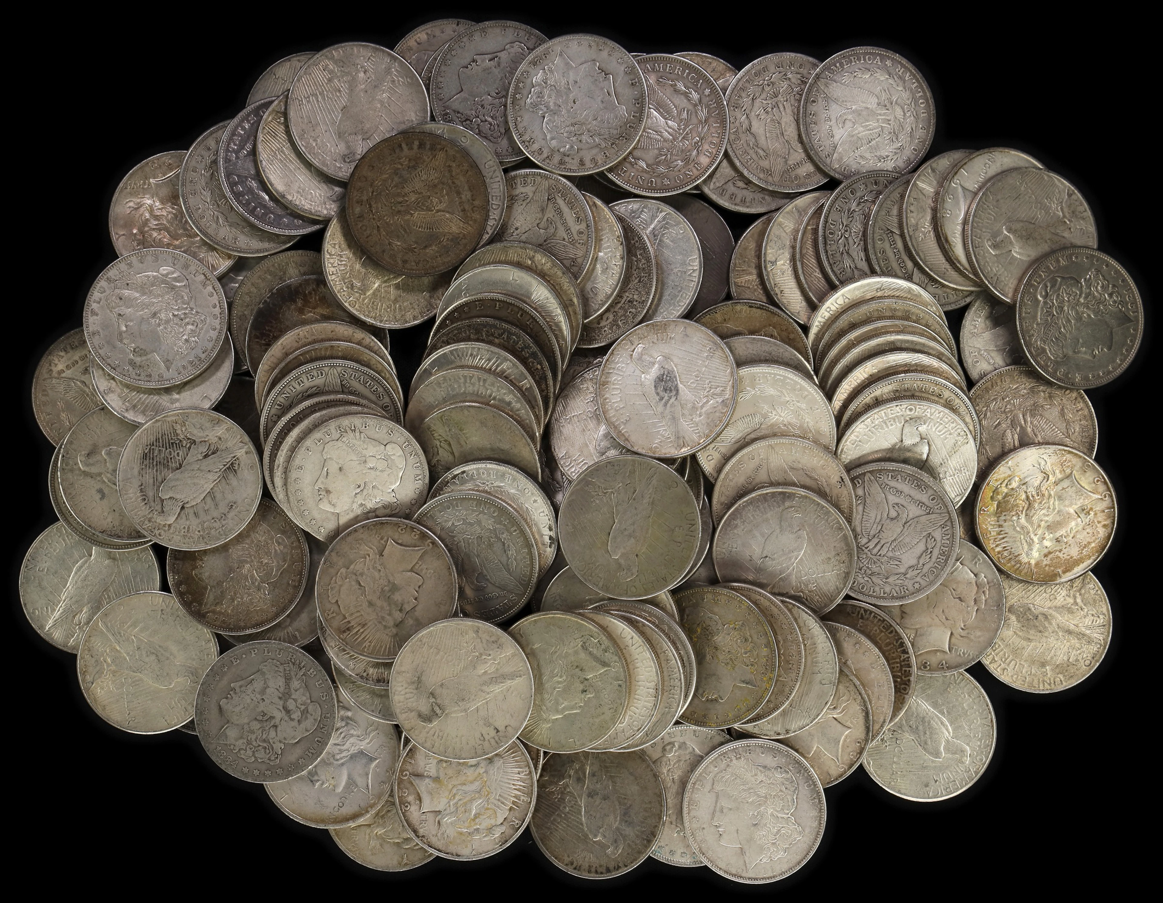 (98.222 oz, 3055.091 g ASW). Lot of (127) Mixed Date Morgan and Peace
