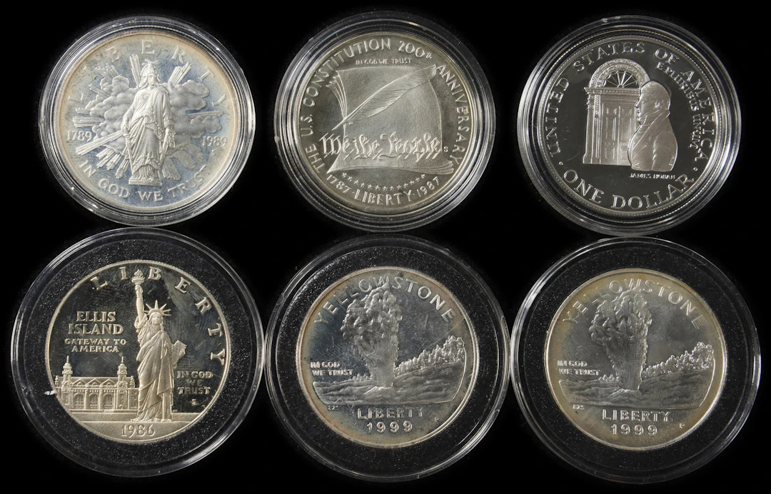 (4.64 oz, 144.335 g ASW). Lot of (6) Mixed Date U.S. Commemorative Silver $1.