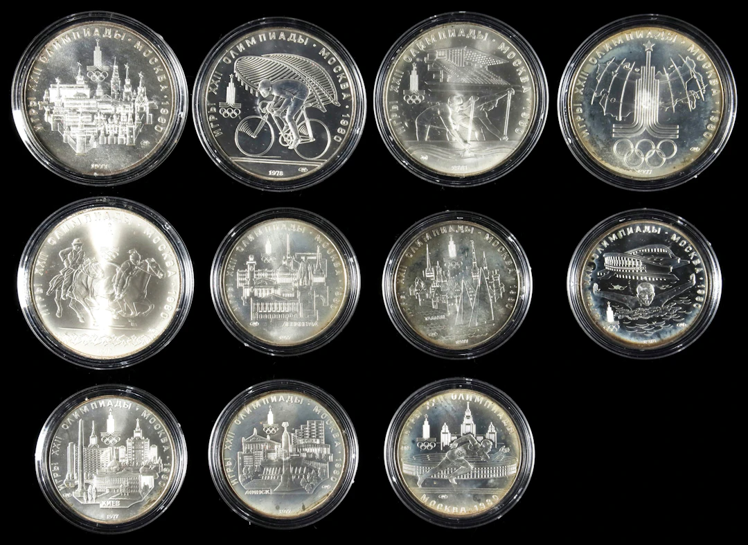 (t) RUSSIA. Moscow Olympics Set (28 Pieces), 1980. Average Grade: