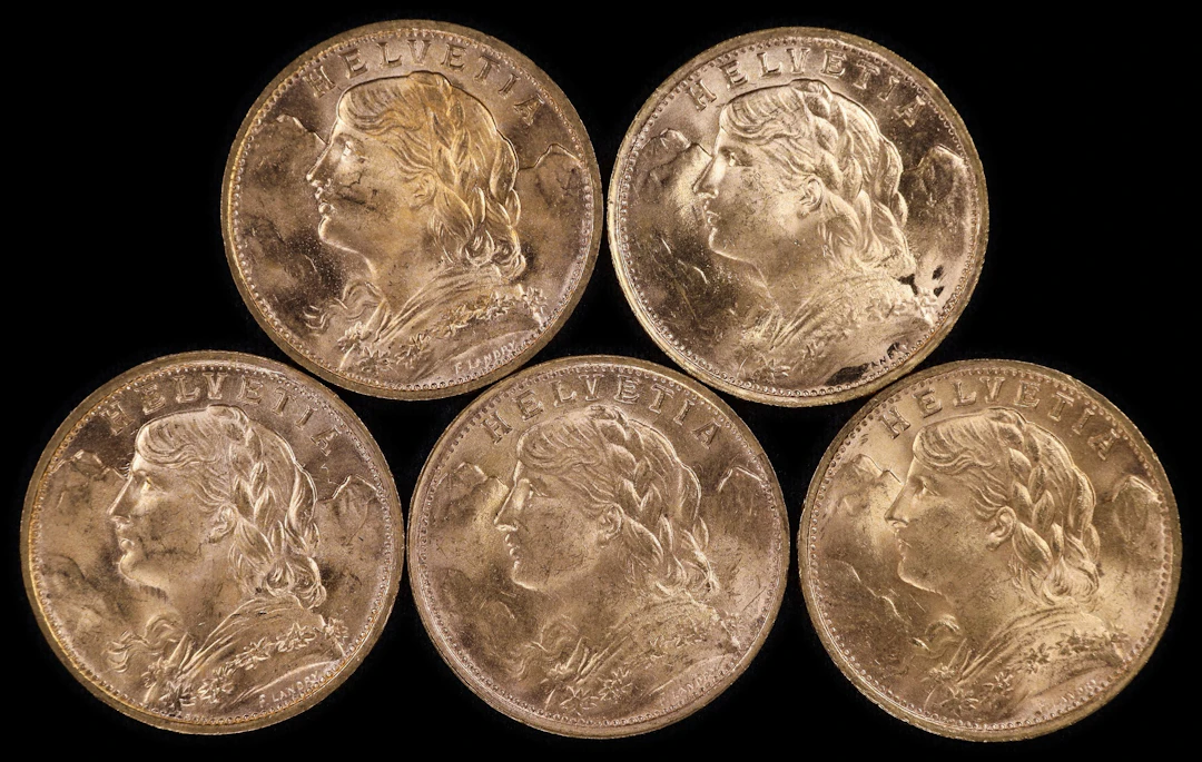 (0.935 oz, 29.082 g AGW). Switzerland. Lot of (5) Mixed Date Gold 20 Francs.