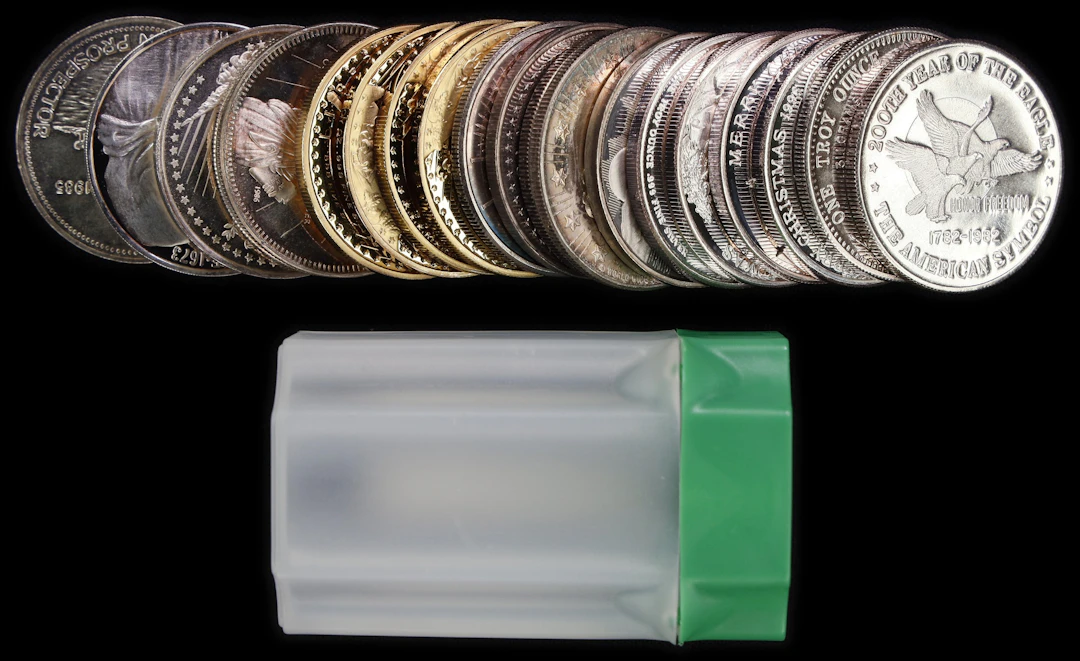 (20 oz, 622.08 g ASW). Lot of (20) Assorted Refineries 1 oz Silver Rounds.