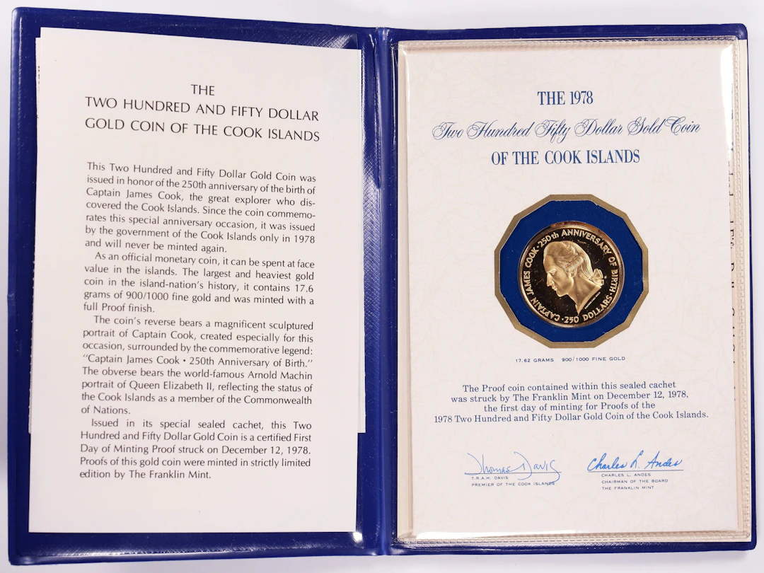 (0.518 oz, 16.109 g AGW). Cook Islands. 1978 Birth of Captain James