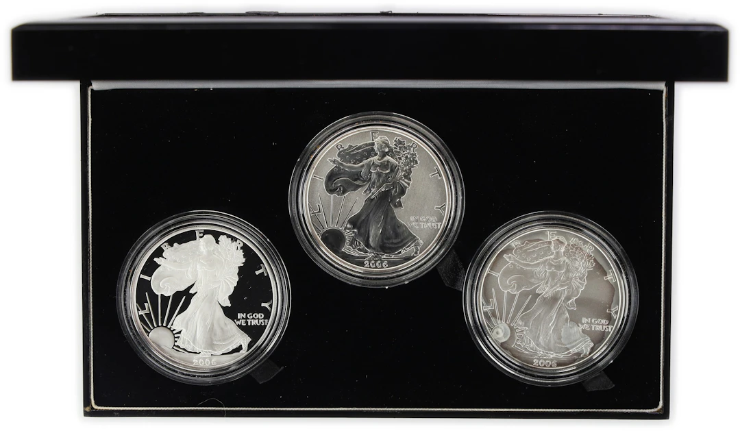(3 oz, 93.312 g ASW). 2006 American Silver Eagle 20th Anniversary