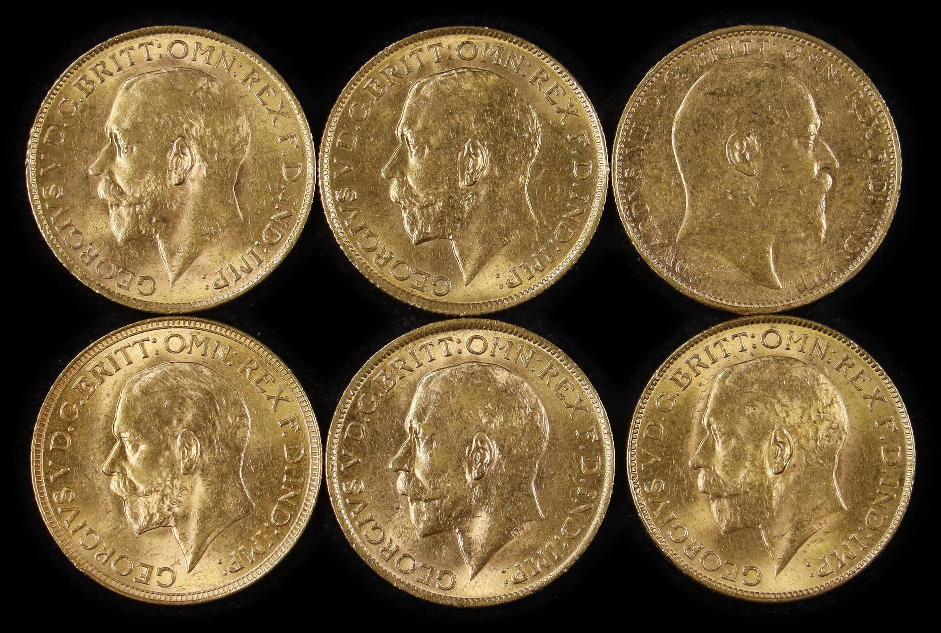 (1.413 oz, 43.95 g AGW). Mixed World. Lot of (6) Mixed Date Gold Sovereigns.