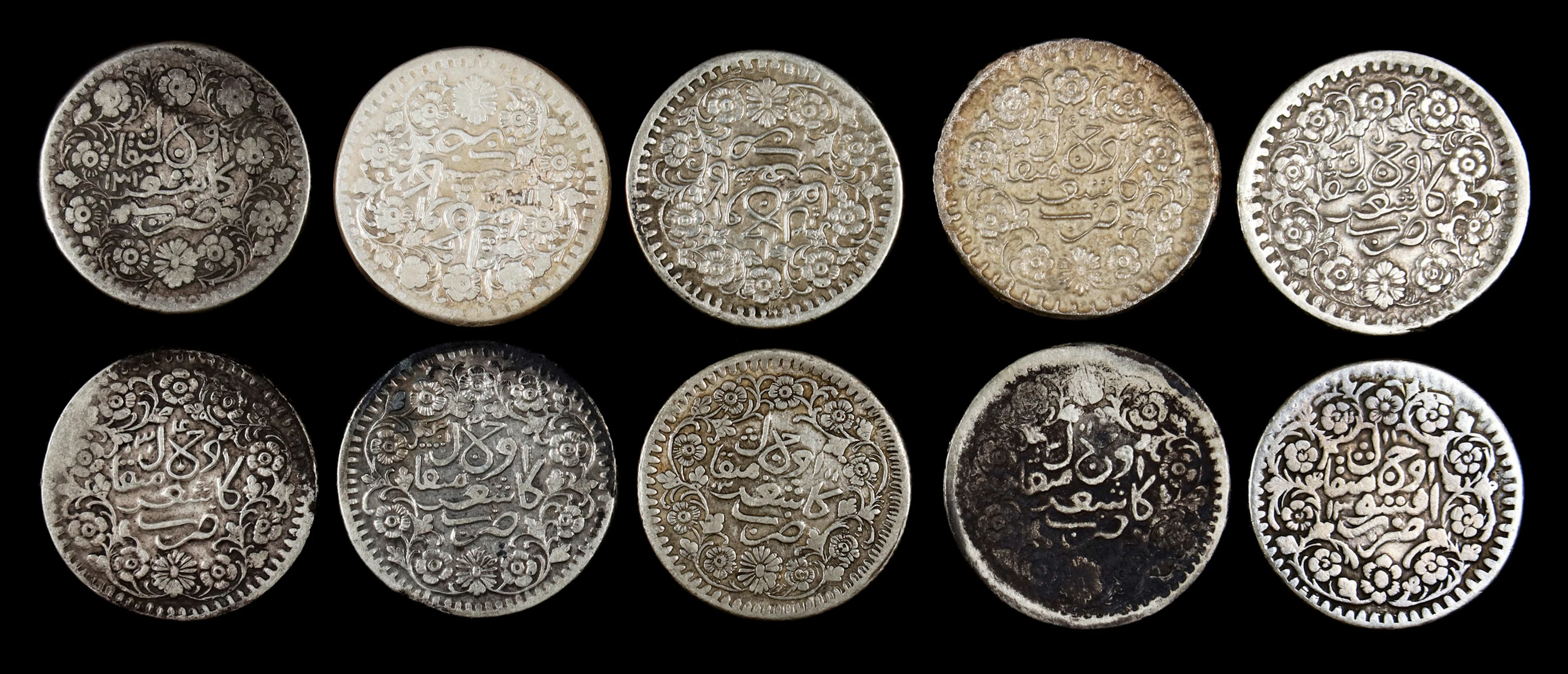 (t) CHINA. Sinkiang. Group of 3 Mace (Miscals) (10 Pieces), 1892-1904.