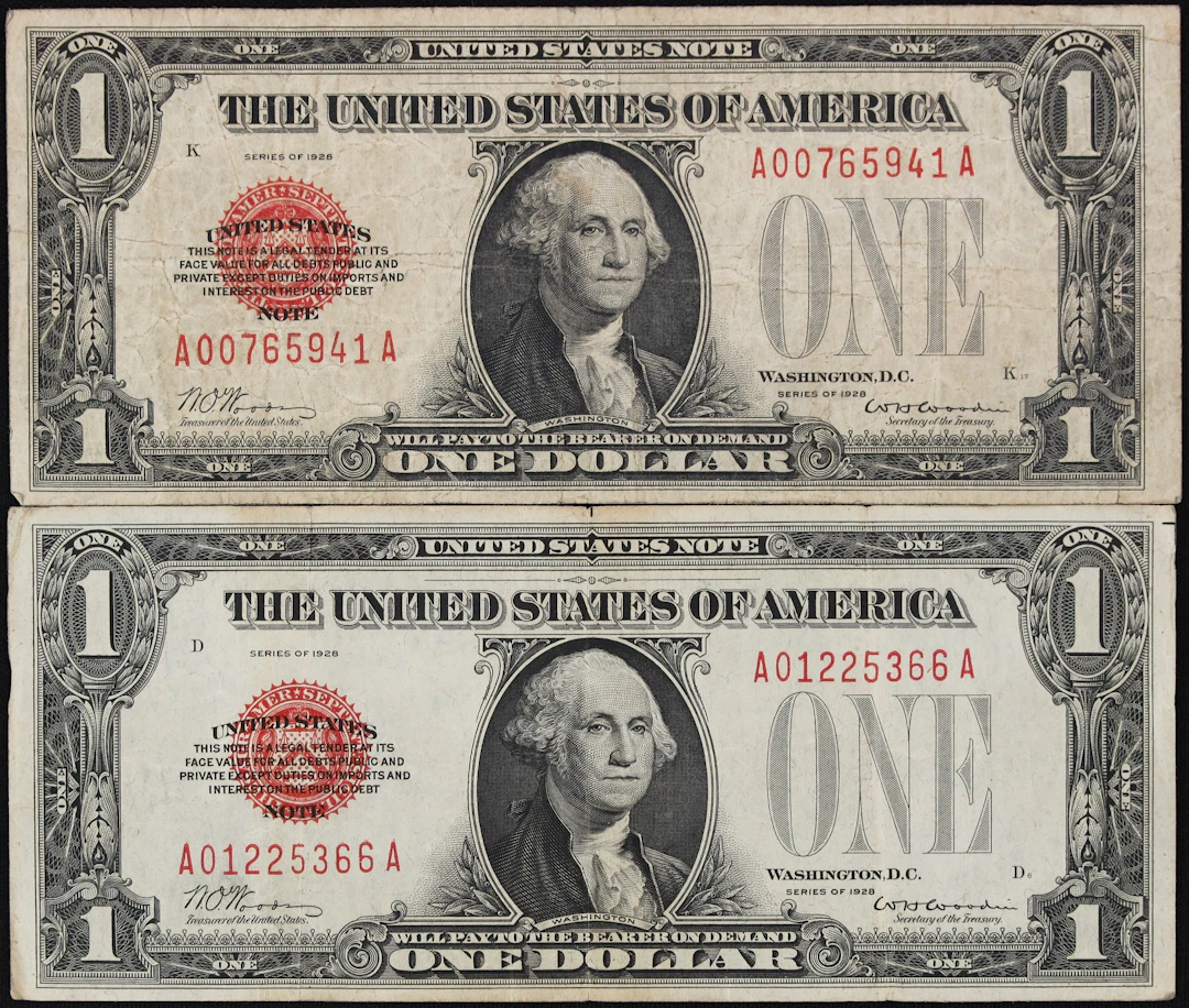 Lot of (2) Fr. 1500. 1928 $1 Legal Tender Notes. Very Good to Very Fine.
