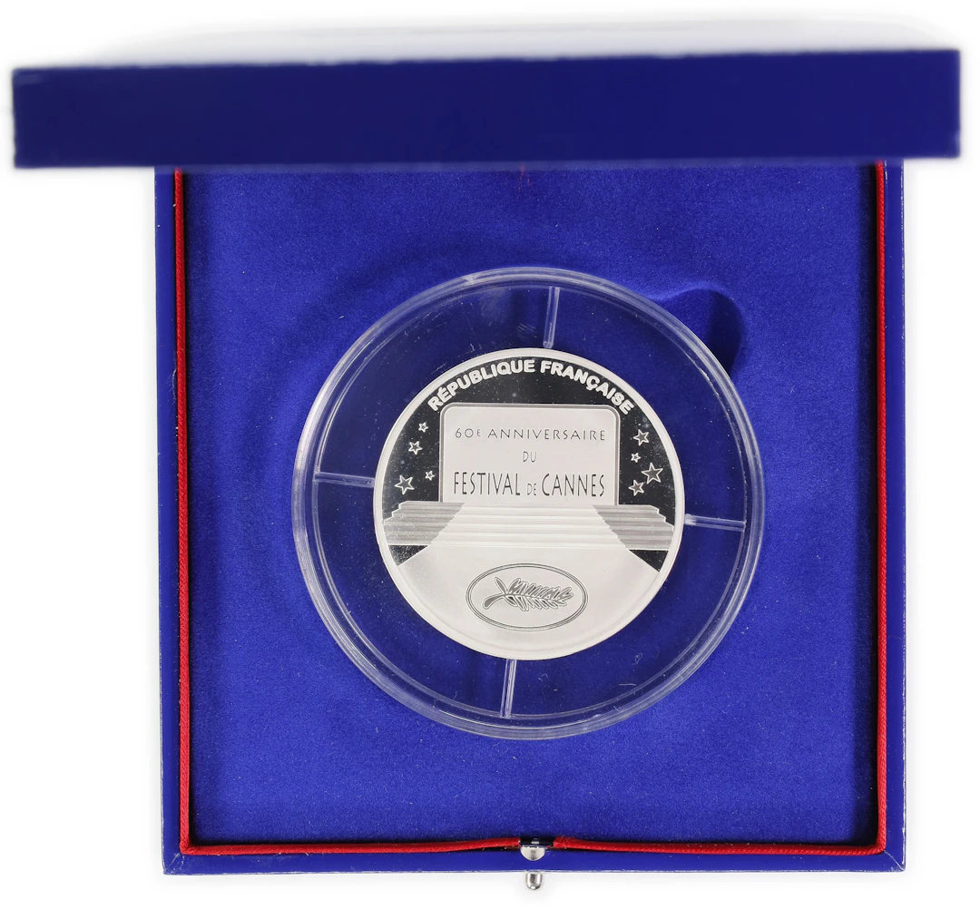 (4.749 oz, 147.727 g ASW). France. 2007 Festival de Cannes Silver 20 Euros.