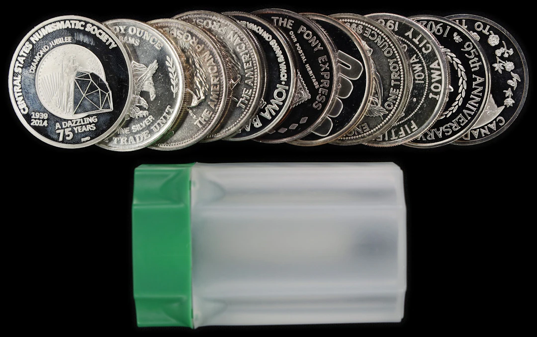(11 oz, 342.144 g ASW). Lot of (11) Assorted Refineries 1 oz Silver Rounds.