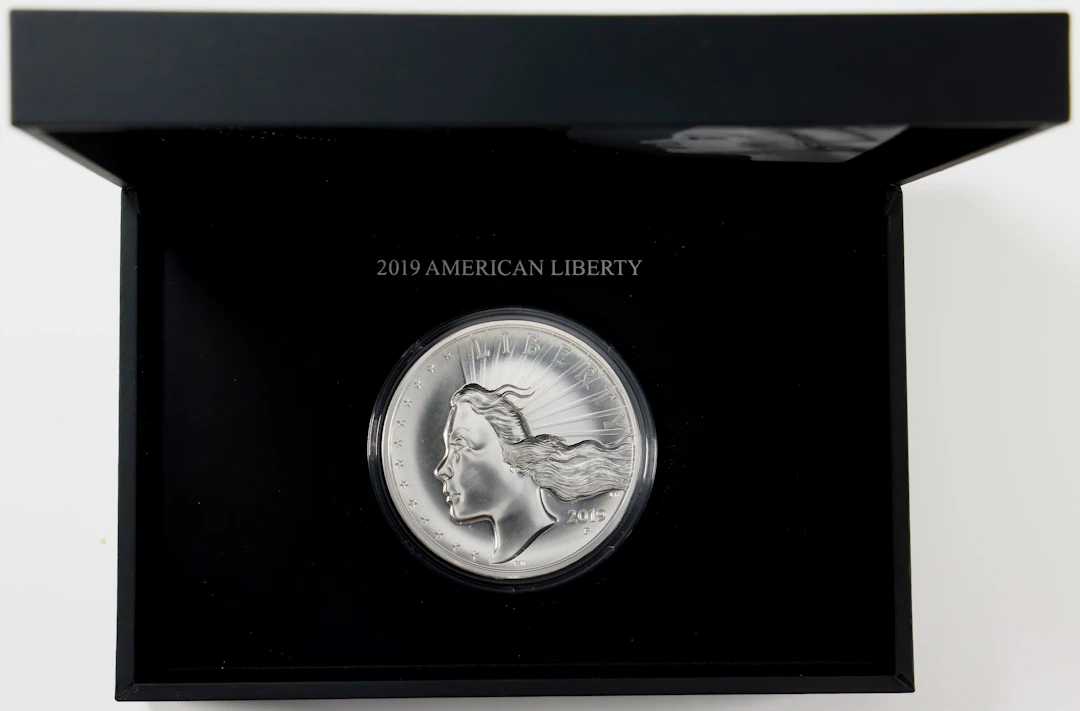 (2.5 oz, 77.76 g ASW). 2019-P American Liberty High Relief Silver Medal.