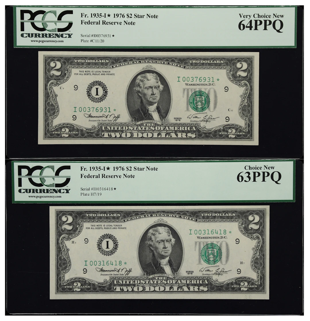Lot of (2) Fr. 1935-I*. 1976 $2 Federal Reserve Star Notes. Minneapolis.