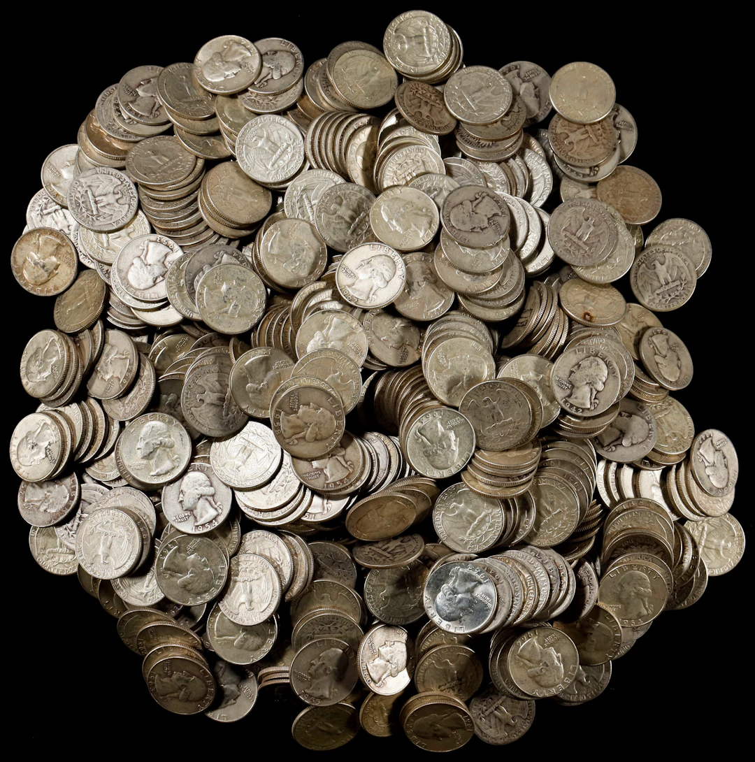 (131.56 oz, 4092.042 g ASW). $184 Face Value in 90% Silver Quarters.