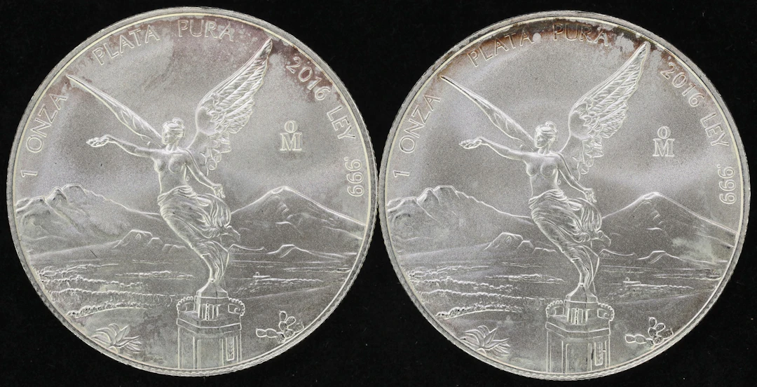 (2 oz, 62.208 g ASW). Mexico. Lot of (2) 2016 Silver 1 Onza.