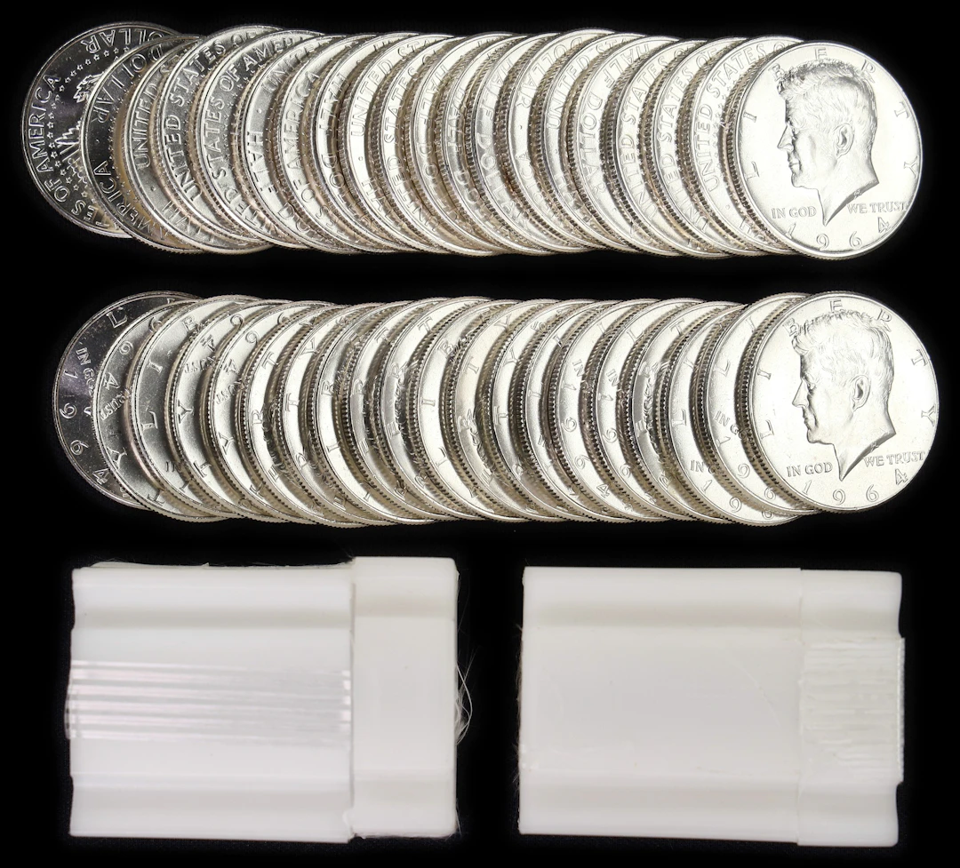 (14.468 oz, 450.013 g ASW). Lot of (40) 1964 Kennedy Silver Half-Dollars.